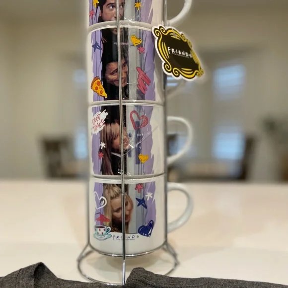 "Friends" Stackable Ceramic Mug 4 Pack and Friends XXL women’s shirt combo - Picture 7 of 11